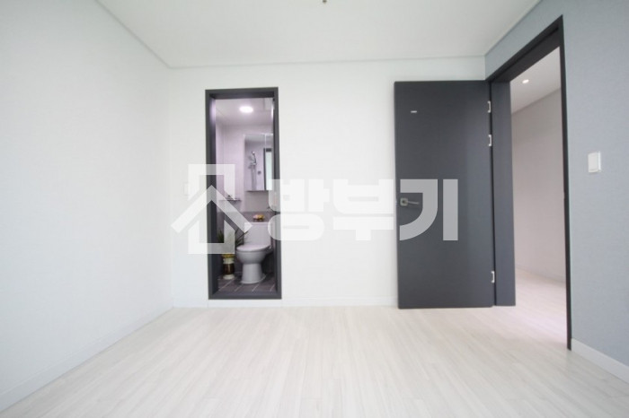 서울 강남구 도곡동 ※귀한 전세매물※ 2룸 거실 방 사이즈 좋아요 전세매물은 고민하면 늦습니다 전세 매물번호 10025 사진 1